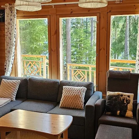 Quiet Lakeside Forest Escape Dağ evi Imatra