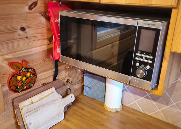 샬레 Quiet Lakeside Forest Escape