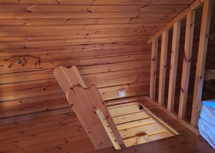 샬레 Quiet Lakeside Forest Escape *