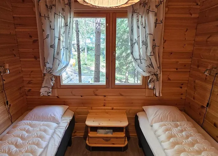 샬레 Quiet Lakeside Forest Escape